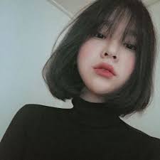 You can highlight your hair strands, cur them or make them straight to undercut hair is popular in the modern days and you can combine it with the longer hair on one side. Korean Short Haircuts With Bangs 2018 Fashionre