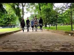 Pembahasan kali ini tentang gambar animasi dengan judul 44+ koleksi populer gambar animasi lingkungan. Iklan Layanan Masyarakat Kebersihan Lingkungan 2014 Iklan Layanan Masyarakat Periklanan Pelayan