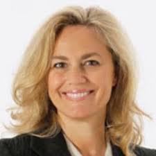 Manuela Perkins's Instagram, Twitter & Facebook