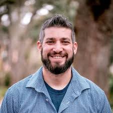 Victor Billups's Instagram, Twitter & Facebook