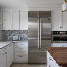 We will show you some magnificent moroccan tile backsplash ideas which will make your kitchen original, brilliant and particularly attractive. White And Blue Mosaic Moroccan Tiles Transitional Kitchen