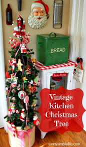 Download Vintage Kitchen Christmas Tree Hometalk Yellowimages Mockups