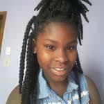 Jana Sewell's Instagram, Twitter & Facebook