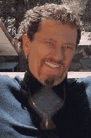 Who is Robert Pratt dating? Robert Pratt girlfriend, wife