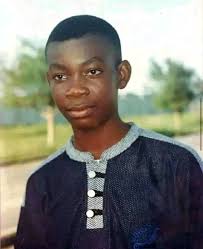 Throwback photos of some of your favourite Nigerian musicians. Life is  truly a journey.