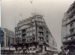 Ce sera sans doute la plus grosse humiliation de cette coupe du monde, peut être qu'ils avaient jeûné ? La Samaritaine Un Palimpseste Urbain