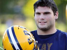 Derek Papagianopoulos has Knights wrestling with run at league title