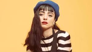 Ni la pandemia detuvo a la cantautora chilena, pues en pleno 2020 decidió tomar a parte de su equipo y adentrarse en la sierra para grabar uno de los temas más. Mon Laferte Su Nuevo Disco Seis La Colaboracion Con Gloria Trevi Y El Origen Del Exito Tu Falta De Querer En Lima Rpp Noticias