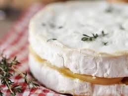 Camembert Farci A La Poire Et Au Sirop D Erable Poire Recette Recette Et Recette Camembert