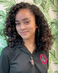 Late Easter post 🐣 Leah B & Mikaela ❤️🐣 Gracias Dios por permitirnos  tenerlas con nosotros 🙏🏼. El amor que sentimos por nuestras niñas es  muuuuuuy grande ❤️ ( ya entiendo a