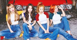 Mamamoo Get In A Minor Car Accident No Injuries Reported Mamamoo Moonbyul Hwasa