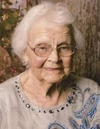 Eleanor Springer's Instagram, Twitter & Facebook