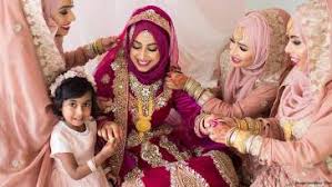 In islam, husband and wife not only become one when they get married, actually they always have been. Diversity In Weddings Here Are 7 Beautiful Muslim Wedding Customs From Around The World Mvslim