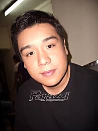Jericho rosales, andi eigenmann, vandolph quizon. Larawan Sa Canvas Vandolph Quizon Anak Ng Comedy King Pinoy Parazzi
