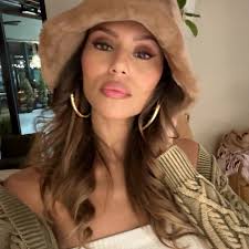 Ｍｉｋｈｏｌ (@_mikhol_) • Mga litrato at video sa Instagram