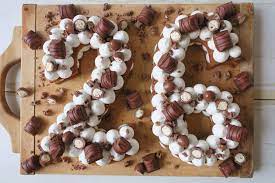 A moins d'habiter sur une autre. Number Cake Vanille Praline Kinder Lulalovegood