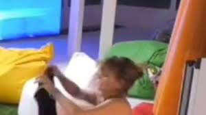 Patrizia Rossetti Nuda Al GF Vip La Regia Non Censura Il Toplesssexiezpix  Web Porn