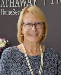 Tracy Few's Instagram, Twitter & Facebook