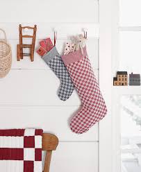 With over 200 designs, you'll find something here that is perfect for your next cross stitch project. Sewing Needlecraft Patterns Vintage Rare Better Homes And Garden Heirloom Christmas Stockings In Cross Stitch Book