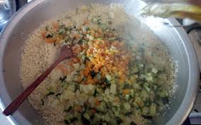 Insomma, secondo noi dovrebbe stare sempre. Come Si Fa Il Cous Cous Con Le Verdure Al Vapore By Smuovi La Salute Medium