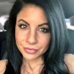 Hire Shari Ross from Thousand Oaks, CA