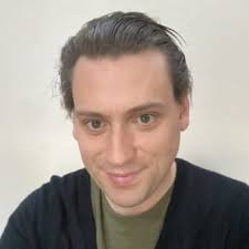 William Bott's Instagram, Twitter & Facebook