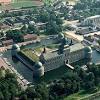 Vadstena is a small town, but has many historic buildings from its impressive history. Https Encrypted Tbn0 Gstatic Com Images Q Tbn And9gcsbnzf26hy Frzoen0lf63hjhz16o7cbdhq2aztzwumfzksqof Usqp Cau