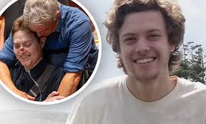 Gary Sinise's son McCanna 'Mac' Sinise's death from cancer leads to  outpouring of support from Hollywood stars including Angie Harmon, Alyssa  Milano and Patricia Heaton: 'We are so sorry'