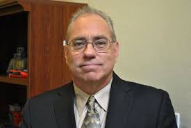 Amazon.com: By Michael S. Manahan Secrets to Raising Capital: How to get  the money you need for your business the fastest and easiest [Paperback]:  0884852399488: Michael S. Manahan: Books