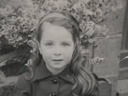 Anne DANJOU, 68 ans (ROYAN, SAINTES)