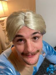 Olivia James (@olivia_james21)