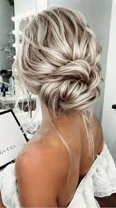 This messy top knot bun how to is perfect for long hair, and an easy style for busy moms. Gorgeous Super Chic Hairstyle That S Breathtaking Hair Styles Low Bun Wedding Hair Chic Hairstyles