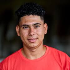 M & R Seamless Rain Gutters