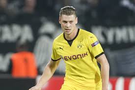 Łukasz piszczek występuje na pozycji obrońcy. Borussia Dortmund Lukasz Piszczek Seine Plane Fur Die Zeit Nach Dem Bvb