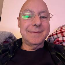 What are some good small monitor options for a home editing room?