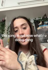 aimee pendlebury🧚‍♂️ (@aimeependlebury)