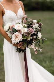Bouquet accessories will customize your wedding day look!bouquet jewelry is also a great way to add some sparkle and shine to your bouquet and add your own personal touch! 29 Fall Bridal Bouquets That Are Beautiful Beyond Words
