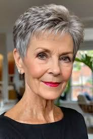 Donna Landis's Instagram, Twitter & Facebook