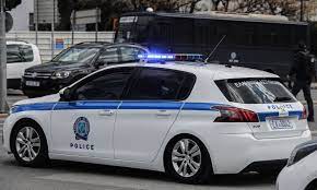 Οι οπαδοί είχαν μαχαίρια, ενώ ένας είχε και όπλο μαζί του. Rggzzeclgh9qm