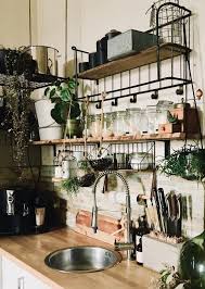 Coole Kuche Im Industrie Stil Von Fabrikmadame Die Kombination Aus Offenen Regalen Schwarzem Metall Und Holz Sorgt Fu In 2020 Kuchen Design Wohnung Kuche Haus Kuchen