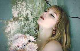 breathing. pausing. feeling. healing. 🌿 photographer: @ish.aquino