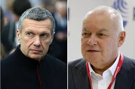 Tucker Carlson is Russia's Gift That Keeps