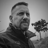 40+ profils pour “Mura”