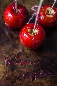 4.2 out of 5 stars 14,397. Red Apple Snow White Party Snow White Poison Apple Home Living Kitchen Decor Vadel Com