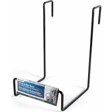 camco heavy duty chair rack hook on rv ladder to support folding chairs picnic chairs and beach chairs during heavy duty chairs picnic chairs folding chair