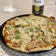 Mama S Pizza Takeout Delivery 49 Photos 123 Reviews Pizza 715 N Saddle Creek Rd Midtown Omaha Ne Restaurant Reviews Phone Number Menu Yelp
