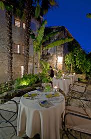 Restaurant Uzes Le Castellas Restaurant Gastronomiquegard Restaurant Gastronomique Restaurant Gastronomie