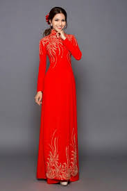 Với hàng trăm mẫu áo dài cưới từ truyền thống đến hiện đại. Ao Dai CÆ°á»›i Ä'á» Red Wedding Ao Dai Cores