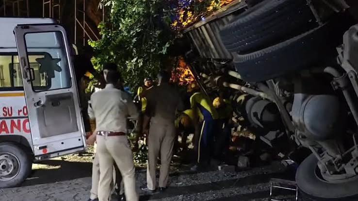 মধ্যপ্রদেশের ট্যাঙ্কারের সঙ্গে সংঘর্ষে নিহত ৫, আর্থিক সাহায্যের ঘোষণা মুখ্যমন্ত্রীর