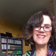 Jessica Consuegra's Instagram, Twitter & Facebook